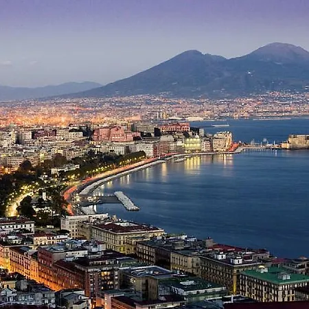 Chiaia House 3* נאפולי