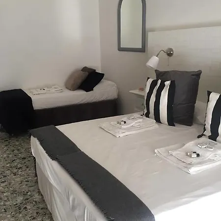 Chiaia House Bed & Breakfast