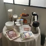 Bed & Breakfast Chiaia House 3*