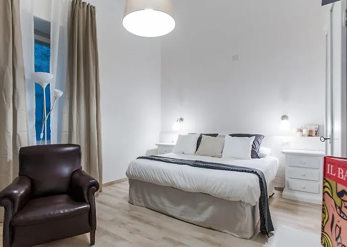 Alojamento de Acomodação e Pequeno-almoço Chiaia House Nápoles