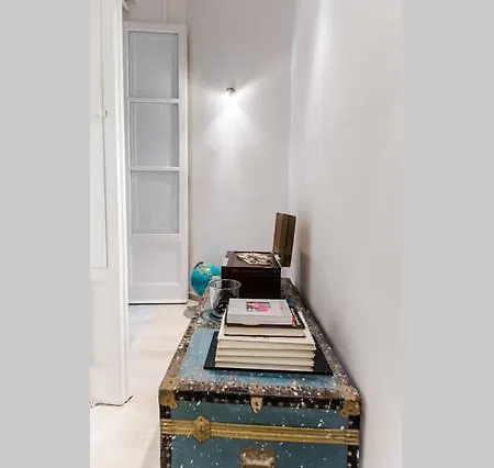 Chiaia House Bed & Breakfast 3*