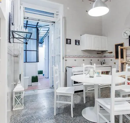 Chiaia House * Naples