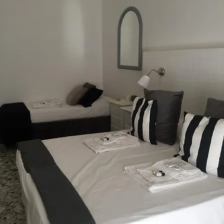 Chiaia House 3*