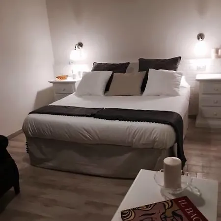 Bed & Breakfast Chiaia House Neapol